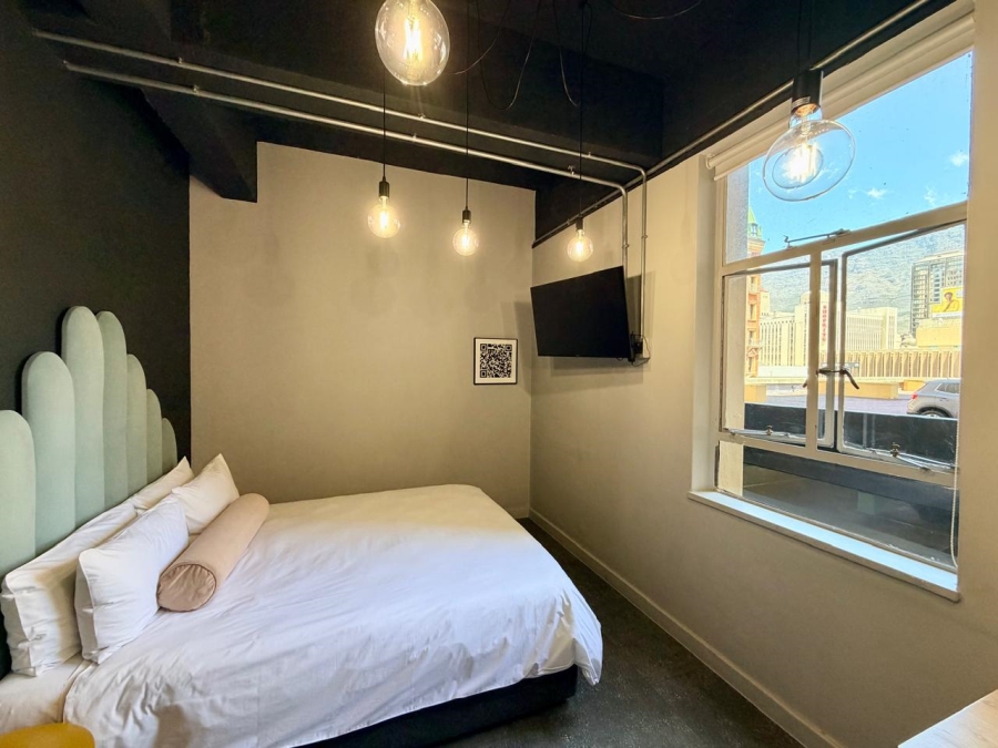 1 Bedroom Property for Sale in Cape Town City Centre Western Cape